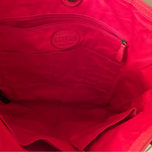 Fossil Vibrant Red Tote Bag - Picture 5 of 8